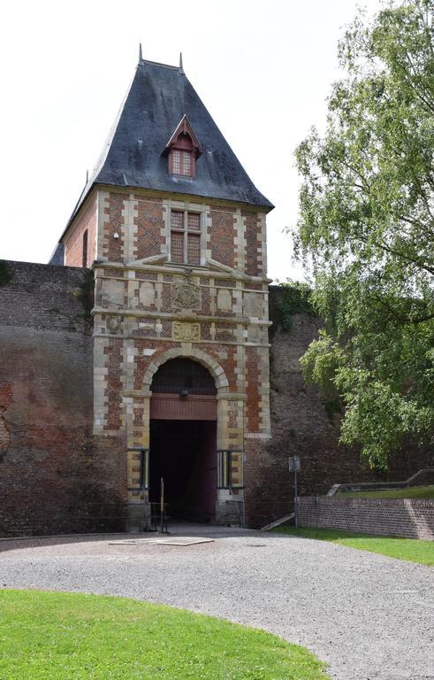 La Porte De Bretagne Péronne Exteriér fotografie